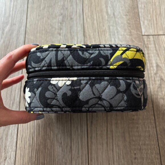 Vera Bradley Baroque Floral Pattern Jewelry Case Quilted Cotton Travel Organizer - Picture 5 of 17